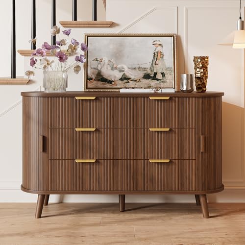 Decofy Fluted 6 Drawers Dresser, 55'' Wide Mid Century Modern Chest of Drawers with Sliding Door & Metal Handles, Curved Profile & Sturdy Legs, Wood TV Stand for Bedroom, Living Room (Walnut)
