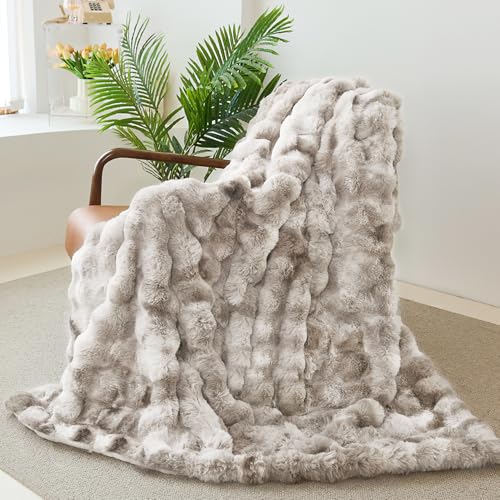 Faux Rabbit Fur Throw Blanket for Couch Gifts for Mom 50"x60" Tie-dye Khaki | Cozy Reversible Fluffy Throw, Luxury Plush Thick Bubble Blanket, Mothers Gifts for Women, Soft Warm for Bed, Home Decor - color: Tie-dye Khaki, size: Throw50"x60"