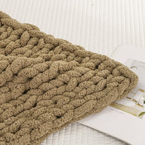 WESHIONGOO Chunky Knit Blanket Throw for Couch Bed 40"×40" Brown | 100% Handmade Knitted Throw Blanket Fluffy Soft Blanket with Jumbo Chenille Yarn Thick - color: Brown, size: 40"x40"(Small Size Throw)