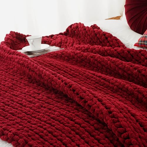 Chunky Knit Throw Blanket for Couch, Christams Red Throw Blanket 50"x60" - color: Red