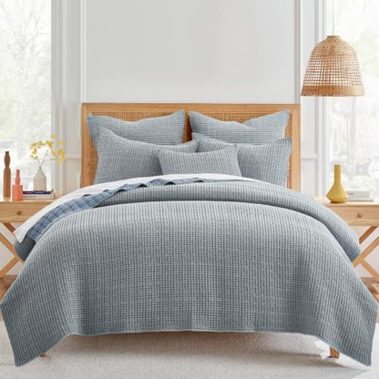 Levtex Home Mills Waffle Twin XL/Twin Quilt Set (68x86in) with 1 Pillow Sham (26x20in) - Chambray - Cotton Waffle Twin Size Quilt Bedding Set - Lightweight, Soft, Pre-Washed - color: Chambray, size: Twin Quilt