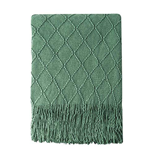 BOURINA Green Throw Blanket 60x80 Inch Boho Knitted Soft Throw Sofa Blanket | Knitted Throw Blanket 60x80 Inches, Soft Lightweight Boho Weave Throw Decorative Couch Blanket for Living Room Bedroom Chair - color: Green, size: 60"x80"