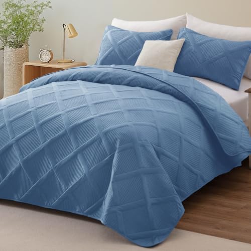 Exclusivo Mezcla Twin Size Quilt Set, Grayish Blue | Soft Bedspreads with 1 Pillow Sham, Modern Striped Pattern, Lightweight Bedding Set Coverlets for All Seasons, 68x88 Inch - color: Grayish Blue, size: Twin (68"x88")