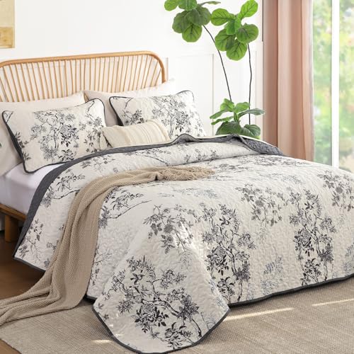 WONGS BEDDING Floral King Quilt Set,3 Pieces Grey Botanical Leaf & Butterfly Pattern Quilts Bedspread Set,Soft Beautiful Farmhouse Plants Coverlet Bedding Set for All Seasons(104"×90") - color: Grey, size: King