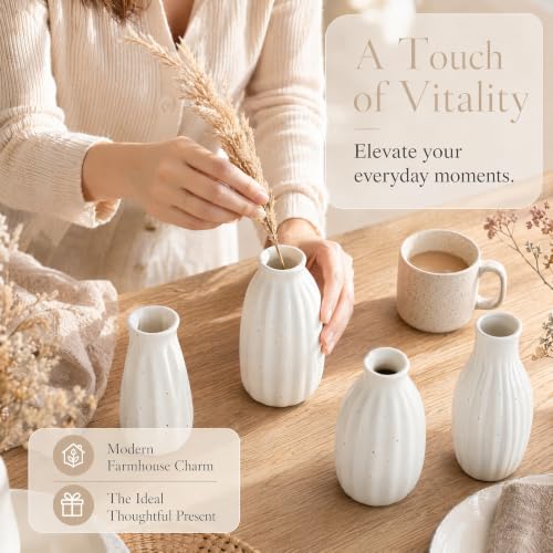 Set of 4 Small White Ceramic Vases Table Flower Vase Modern Decorative Vases for Pampas Grass, Small Vase for Home Living Room Dining Table Farmhouse Office Decor-4.9inch High