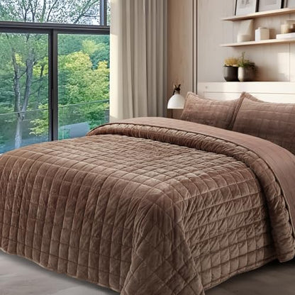 Velvet Quilt King Size, Luxury Soft Bedding Set, Lightweight Cozy Warm Quilted 3-Piece Velvet Coverlet Bedspread Set with 2 Pillow Shams for All Season, Brown - color: Brown, size: King(98"x106")