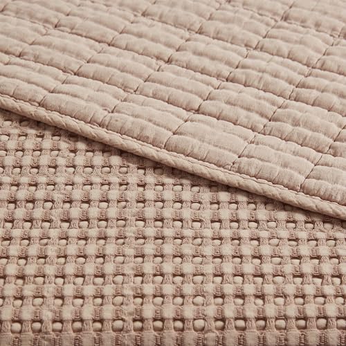 Levtex Home Mills Waffle King/Cal King Quilt Set (106x92in) with 2 Pillow Shams (36x20in) - Blush - Cotton Waffle King Size Quilt Bedding Set - Lightweight, Soft, Pre-Washed - color: Blush, size: King Quilt