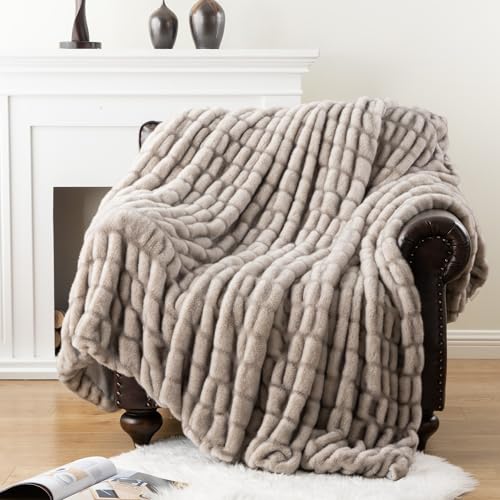 Battilo Grey Faux Fur Throw Blanket for Couch, 50"x60", Ruched Fur Blanket | Faux Fur Blanket with Grey Tip, Soft Warm Plush Minky Fluffy Cozy Faux Fur Blanket For Bed, Sofa Living Room - color: Dark Grey Tip, size: 50"x60"