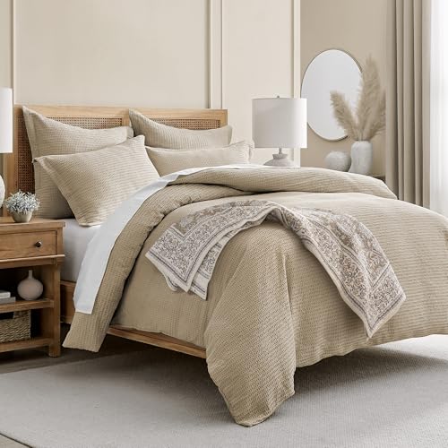 Levtex Home - Adare Taupe - Throw - Bordered Floral - Taupe, Grey and Cream -Quilted Throw (50x60in.) - Cotton - color: Taupe