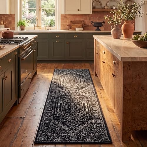 SAFAVIEH Adirondack Collection Runner Rug - 2'6" x 6', Black & Ivory, Oriental Medallion Design, Non-Shedding & Easy to Clean, Ideal for Ideal for Hallway, Foyer, Kitchen, Entryway, Bedroom (ADR108Z) - color: Black/Ivory, size: 2'6" x 6' (Runner)