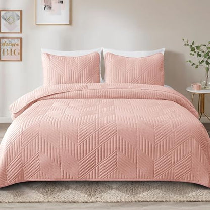 Exclusivo Mezcla Ultrasonic Twin Quilt Bedding Set, Blush Pink | Lightweight Bedspreads, Soft Microfiber, Modern Geometric Coverlet, All Season Bed Cover, 1 Quilt and 1 Pillow Sham - color: Blush Pink, size: Twin (68"x88")
