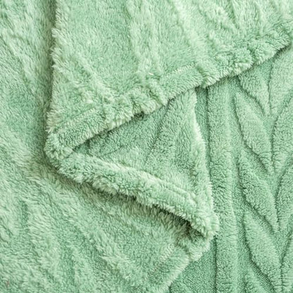 YUSOKI Sherpa Fleece Queen Size Blanket, Sage Green, 90"x90" | 3D Stylish Design,320GSM, Non-Shedding, Lightweight for All Season Use, stays fluffy after repeated washes, Perfect Gifts - color: Sage Green-(without Pillows), size: Queen (90" x 90")