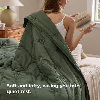 Bedsure Queen Quilt - Prewashed Extra Soft Cotton-Like Polyester Quilts Queen Size, Lightweight Comforter, Includes 1 Quilt 90x96 Inches with 2 Shams, Machine Washable, Dark Green - color: 01 - Olive Green, size: Queen / Full (90" x 96")
