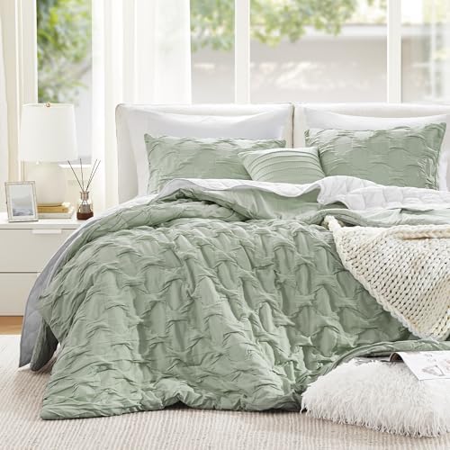 Comfort Spaces All Season King Size Comforter Set for Girls, 4 Piece, Green | Bailey Ogee Ruched Bedding Set Cal King with Crinkle Texture Lightweight, Breathable Durable, Decorative Modern, Décor Pillow - color: Green, size: King/Cal King