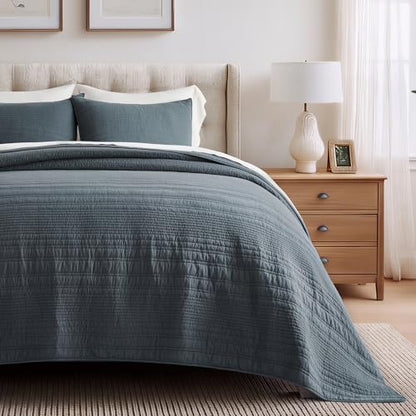 EVERGRACEHOME 100% Cotton Quilt Set Oversized Cal King, Midnight Blue | Pre-Washed Soft Cotton, Striped Coverlet Bedspread, 3 Piece Lightweight Bedding Set for All Season, with 2 Pillow Shams - color: Midnight Blue, size: Oversized Cal King (118" X 102")