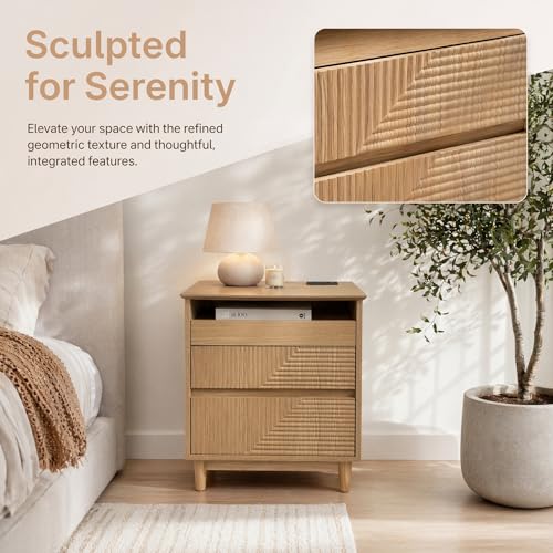 Nightstand with Charging Station, 3 Drawers Fluted Bedside Table, USB Ports Outlets, Mid Century Modern End Table, 1 Small and 2 Large Drawers, Natural Oak 、Walnut Finish (Natural Wood Color) - color: Natural Wood Color