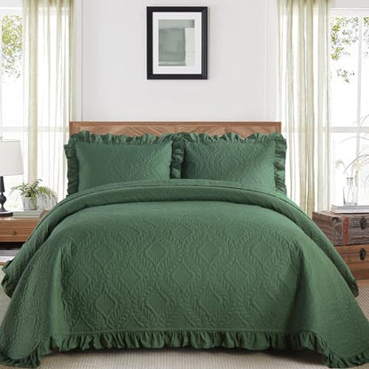 DJY Queen Quilt Set, 3 Pieces Ruffled Bedspreads Quilt, Olive Green | Lightweight Soft Bedding Coverlet for All Seasons, 96''x90'' (Includes 1 Quilt, 2 Pillow Shams) - color: Olive Green, size: Queen