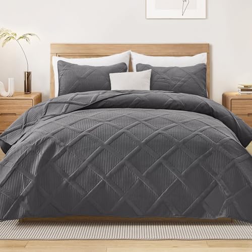 Exclusivo Mezcla Twin Size Quilt Set, Grey | Soft Bedspreads with 1 Pillow Sham, Modern Striped Pattern, Lightweight Bedding Set Coverlets for All Seasons, 68x88 Inch - color: Grey, size: Twin (68"x88")