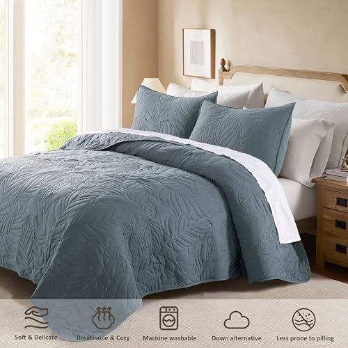 R.SHARE Dusty Blue Queen Size Quilt Set, Soft Lightweight Bedspread, Farmhouse Rustic Country Coverlet, Leaf Pattern Bedding with 2 Shams, 3 Pieces Spring Summer Thin Comforter - color: Dusty Blue, size: Queen (90"x90")