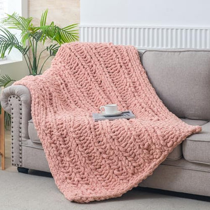 WESHIONGOO Chunky Knit Blanket Throw for Couch Bed 40"×60" Pink | 100% Handmade Knitted Throw blanket Fluffy Soft Blanket With Jumbo Chenille Yarn Thick - color: Pink, size: 40"x60"(Medium Size Throw)