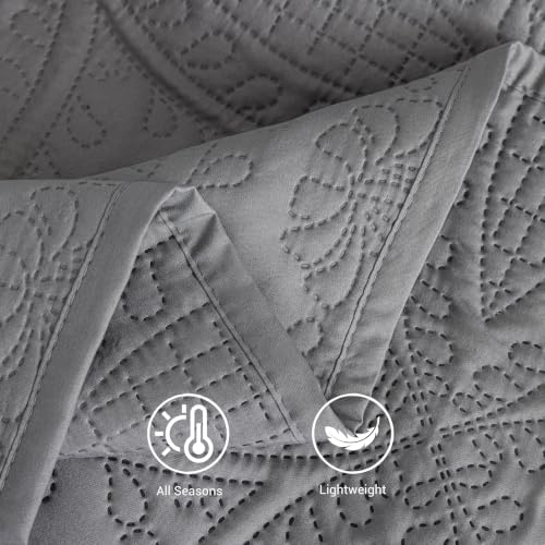 SheRest King Quilt Bedding Set - Gray Soft Breathable Bed Quilt, Modern Style Embossed Bedspreads, Lightweight Microfiber Reversible Coverlet for All Seasons-3 Pieces (1 Quilt,2 Pillow Shams) - color: Gray, size: King (104" x 90")