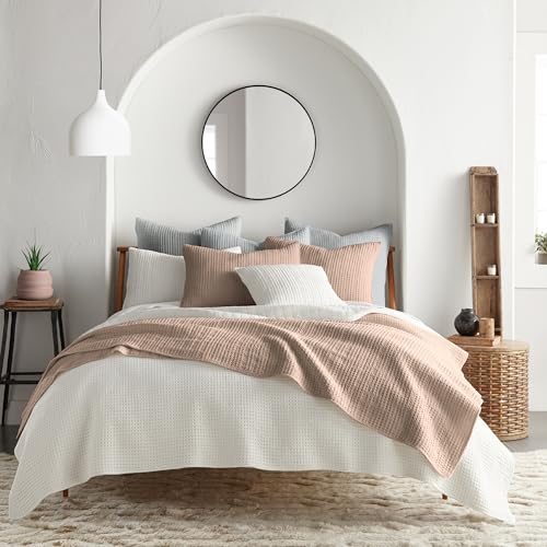 Levtex Home - Mills Waffle - Twin Quilt Set - Blush Cotton Waffle - Quilt Size (68 x 86in.), Sham Size (26 x 20in.) - color: Blush, size: Twin Quilt