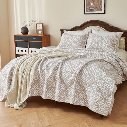 EVENHUG 100% Cotton Quilt Set Queen Size Bedding Sets with Pillow Shams Breathable Lightweight Bedspreads Coverlet for All Season 3 Piece (92"x96") - color: Beige Damask, size: Queen