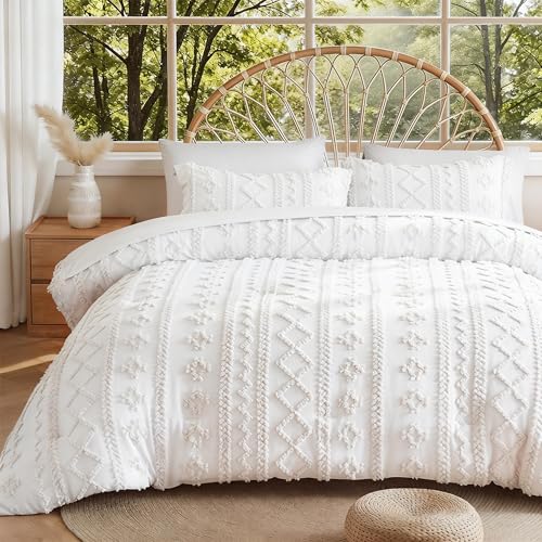 MR&HM Queen Comforter Set 7 Pieces, Fluffy Tufted Boho Beddding Set White | Shabby Chic Farmhouse Bed Set, All-Season Soft Microfiber Bed in a Bag Comforter with Sheets, Pillow Shams & Pillowcases - color: 2- White, size: Queen
