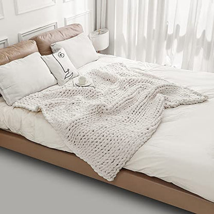 Chunky Knit Chenille Yarn for Hand Knitting Blankets, Super Soft Big Jumbo Blanket Yarn, Cream White - color: Cream White