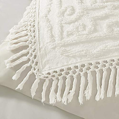 Madison Park Laetitia Lightweight 100% Cotton Quilt Set, Breathable Chenille Tufted, Shabby Chic Boho Medallion Design, Sham, Floral Ivory w/ Tassels, Full/Queen (90 in x 90 in) 3 Piece | Lightweight Bedding Set, Shabby Chic, Boho, Medallion, Floral, Mach