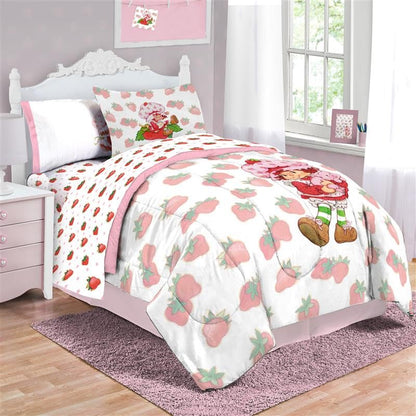 Jay Franco Strawberry Shortcake Twin Comforter Set for Girls, 5 Piece Pink | Bed in a Bag, Sheets Sham Pillowcase, Super Soft All Season Microfiber, Machine Washable Kids Bedding, Officially Licensed