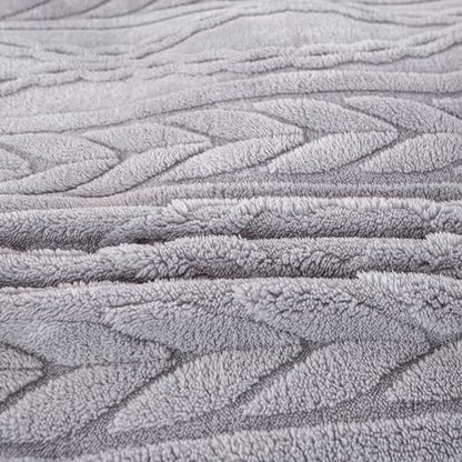 YUSOKI Sherpa Fleece Twin XL Size Blanket, Light Grey, 65"x90" | 3D Stylish Design,320GSM, Non-Shedding, Lightweight for All Season Use, stays fluffy after repeated washes, Perfect Gifts - color: Light Grey, size: Twin XL (65" x 90")