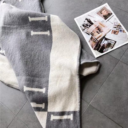 H Blanket Soft Cashmere Fleece Plaid Throw Blanket, All Season Knitted Shawl for Sofa Couch Car Camping, for Women Men, Grey - color: Grey